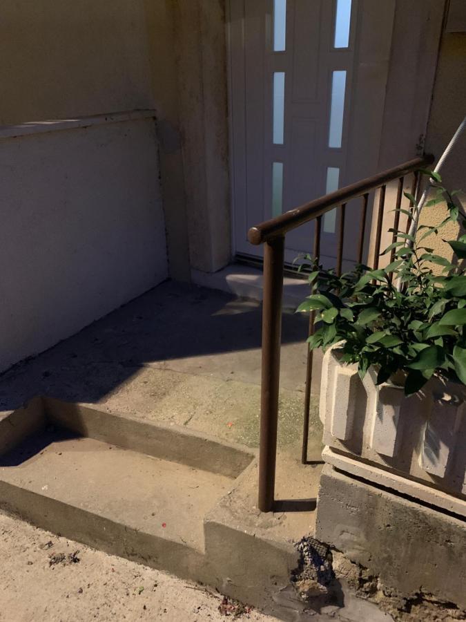 Apartman Lucic C Dubrovnik Bagian luar foto